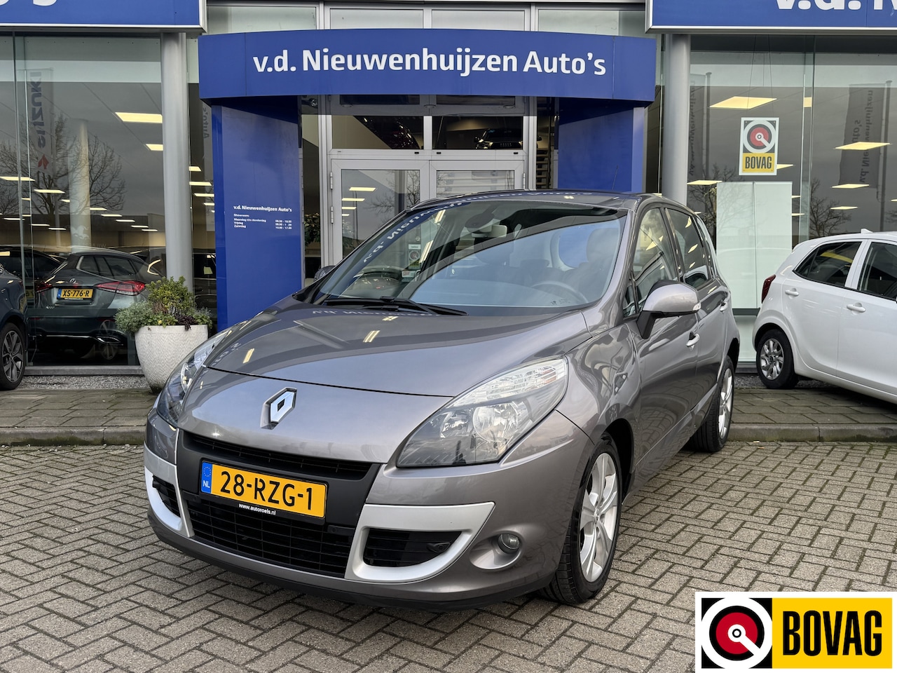 Renault Scénic - 2.0 Dynamique Automaat Navigatie Parkeersensoren Cruise Control info: M.Safari 0492588976 - AutoWereld.nl