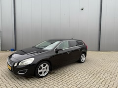 Volvo V60 - 1.6 DRIVe R-Design