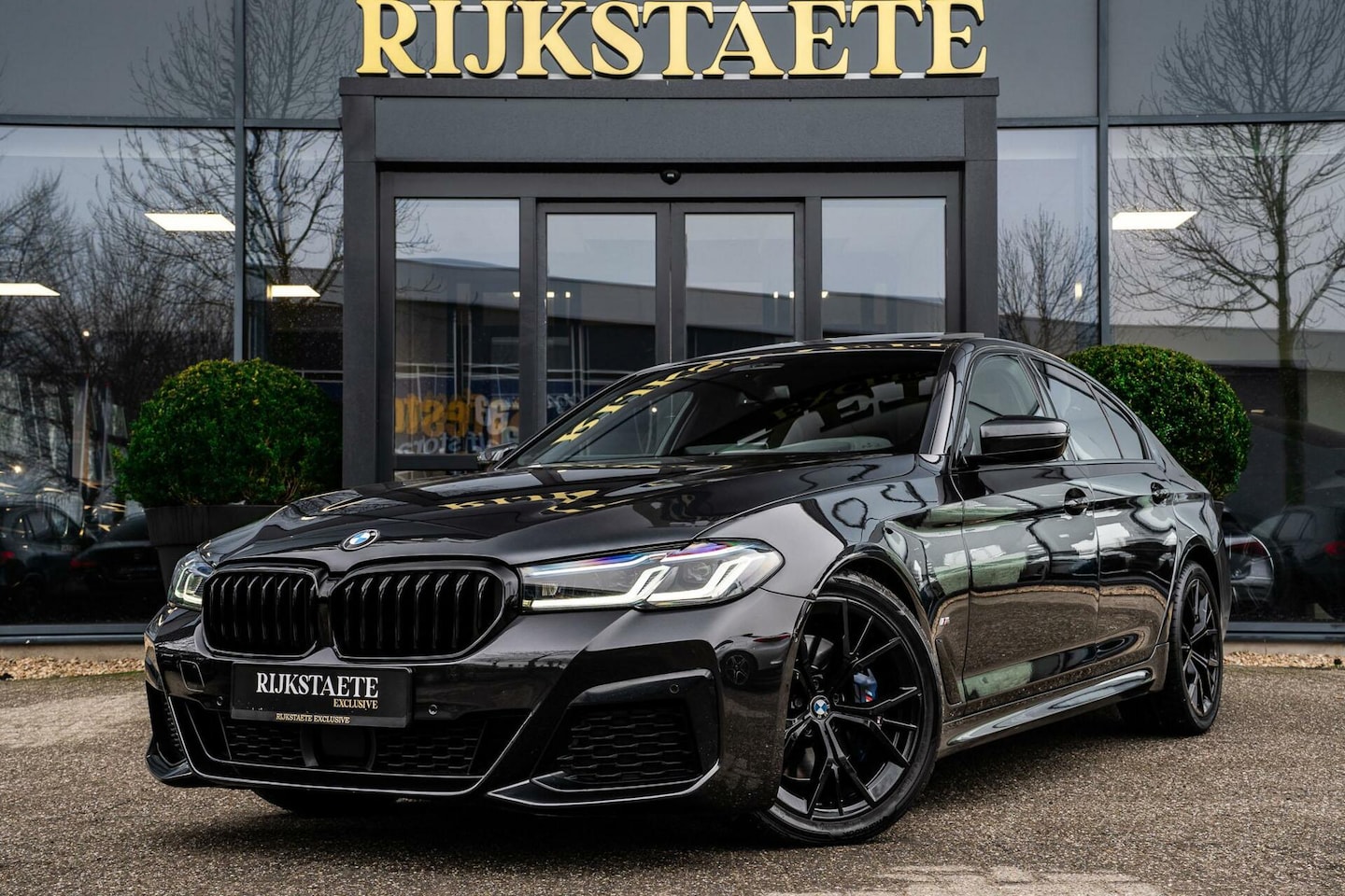 BMW 5-serie - 530i High Executive|LASER-LED|ACC|CARPLAY|HEAD-UP - AutoWereld.nl