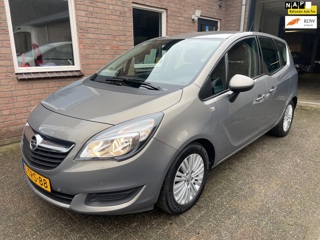 Opel Meriva - 1.4 Turbo Business airco cruise pdc - AutoWereld.nl