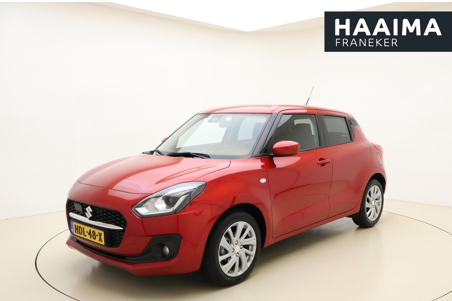 Suzuki Swift - 1.2 Select Smart Hybrid 83pk | Camera | Stoelverwarming | Cruise Control | Navigatie via A - AutoWereld.nl