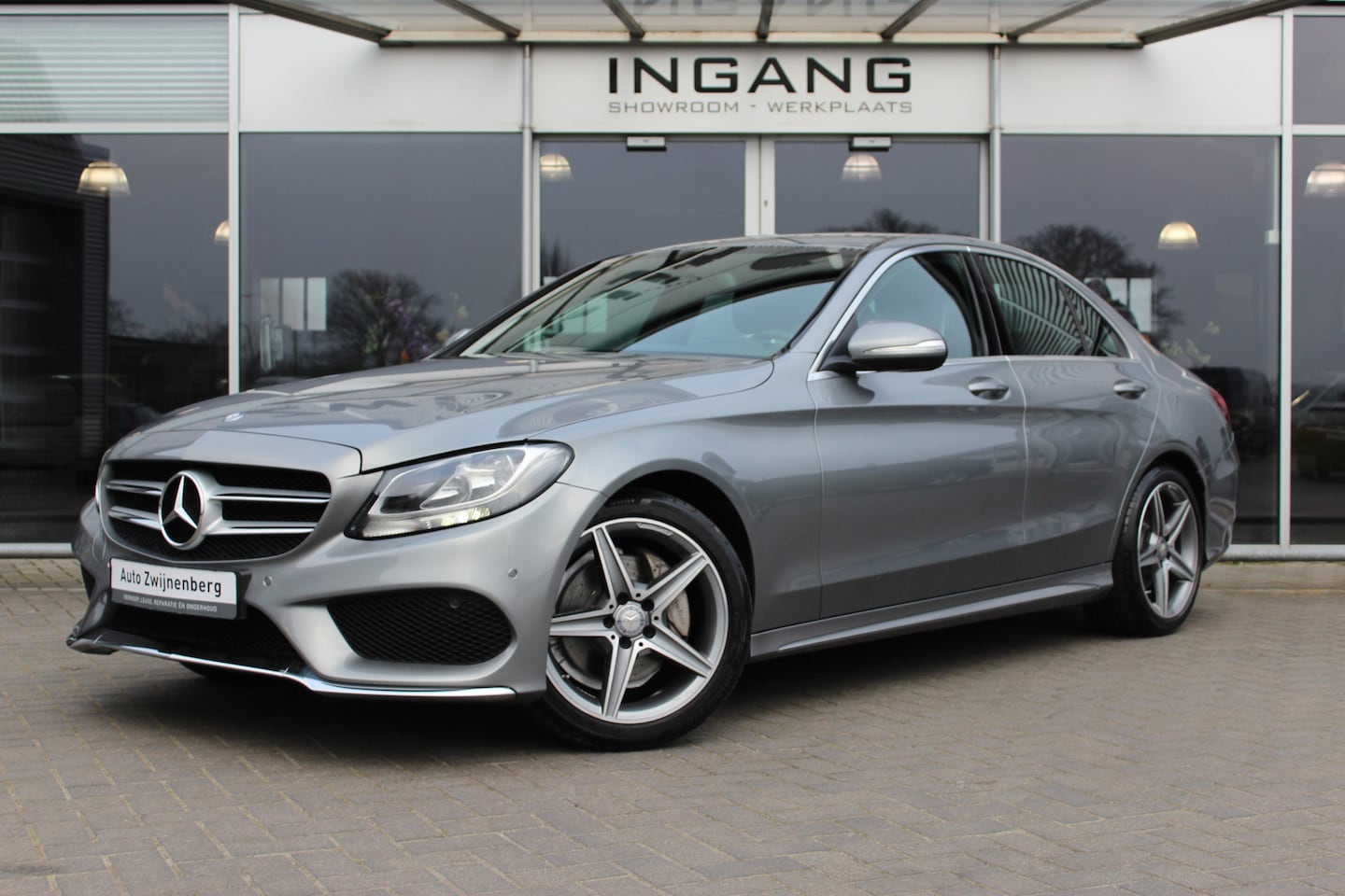 Mercedes-Benz C-klasse - 180 Prestige | AMG | Trekhaak | - AutoWereld.nl