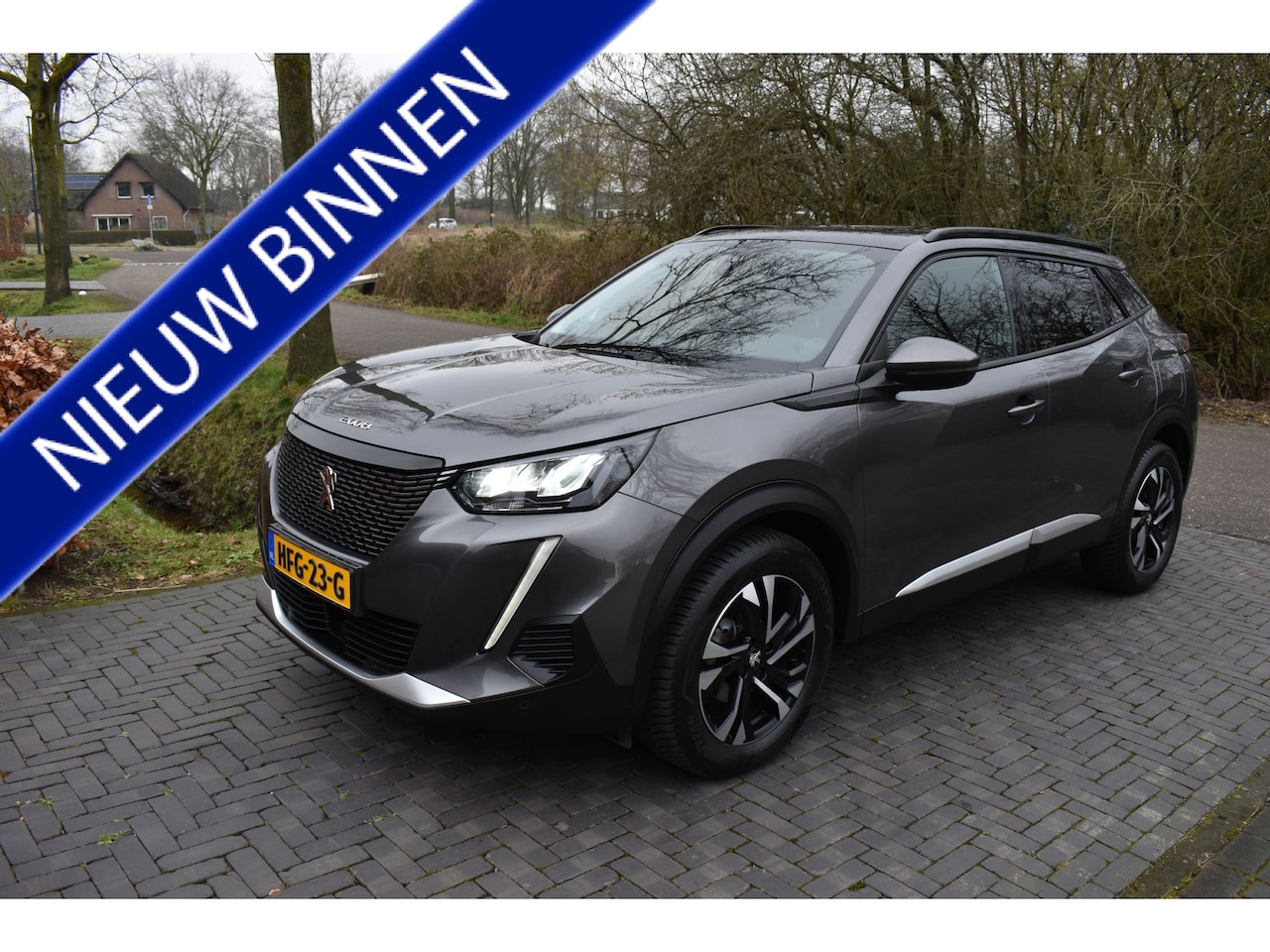 Peugeot 2008 - 1.2 PureTech Allure '20 AUT. Pano NIEUWST! - AutoWereld.nl