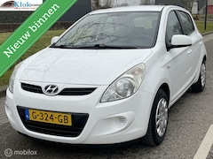 Hyundai i20 - 1.2i i-Drive Airco Nieuw APK Dealer onderhouden