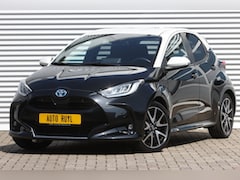 Toyota Yaris - 1.5 Hybrid Executive-Style Bi-Tone Carplay