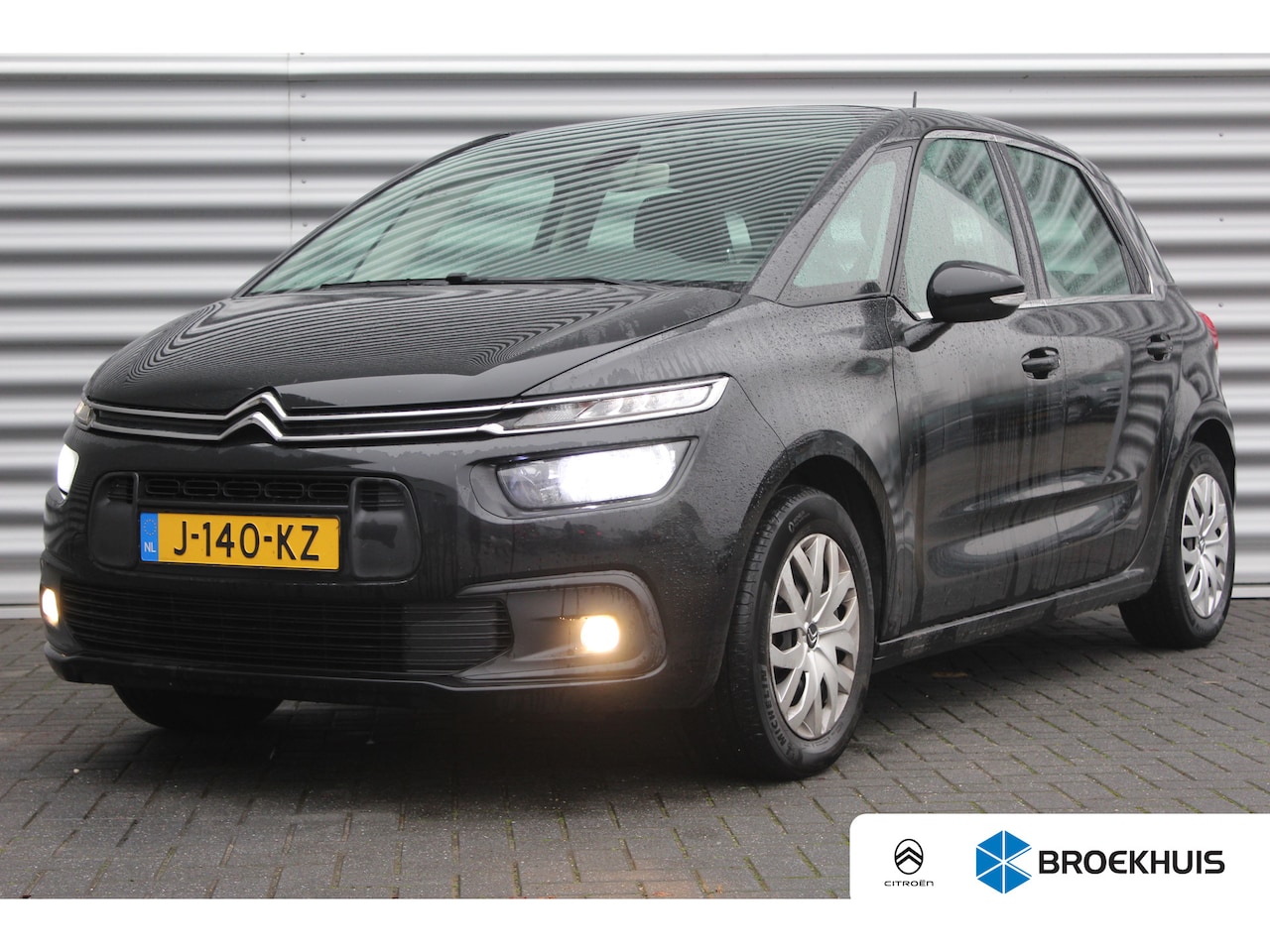 Citroën C4 SpaceTourer - 1.2 PURETECH 130PK AUTOMAAT / NAVI / CLIMA / LED / PDC / CAMERA / KEYLESS / BLUETOOTH / CR - AutoWereld.nl