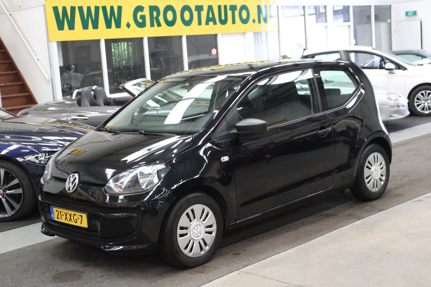 Volkswagen Up! - 1.0 take up! BlueMotion NAP, Airco, Isofix, Stuurbekrachtiging - AutoWereld.nl