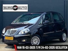 Lancia Musa - 1.4-16V Gold 96PK - AIRCO - STOELVERWARMING - PARKEERSENSOREN - HOOGZITTER - RADIO/CD - AP