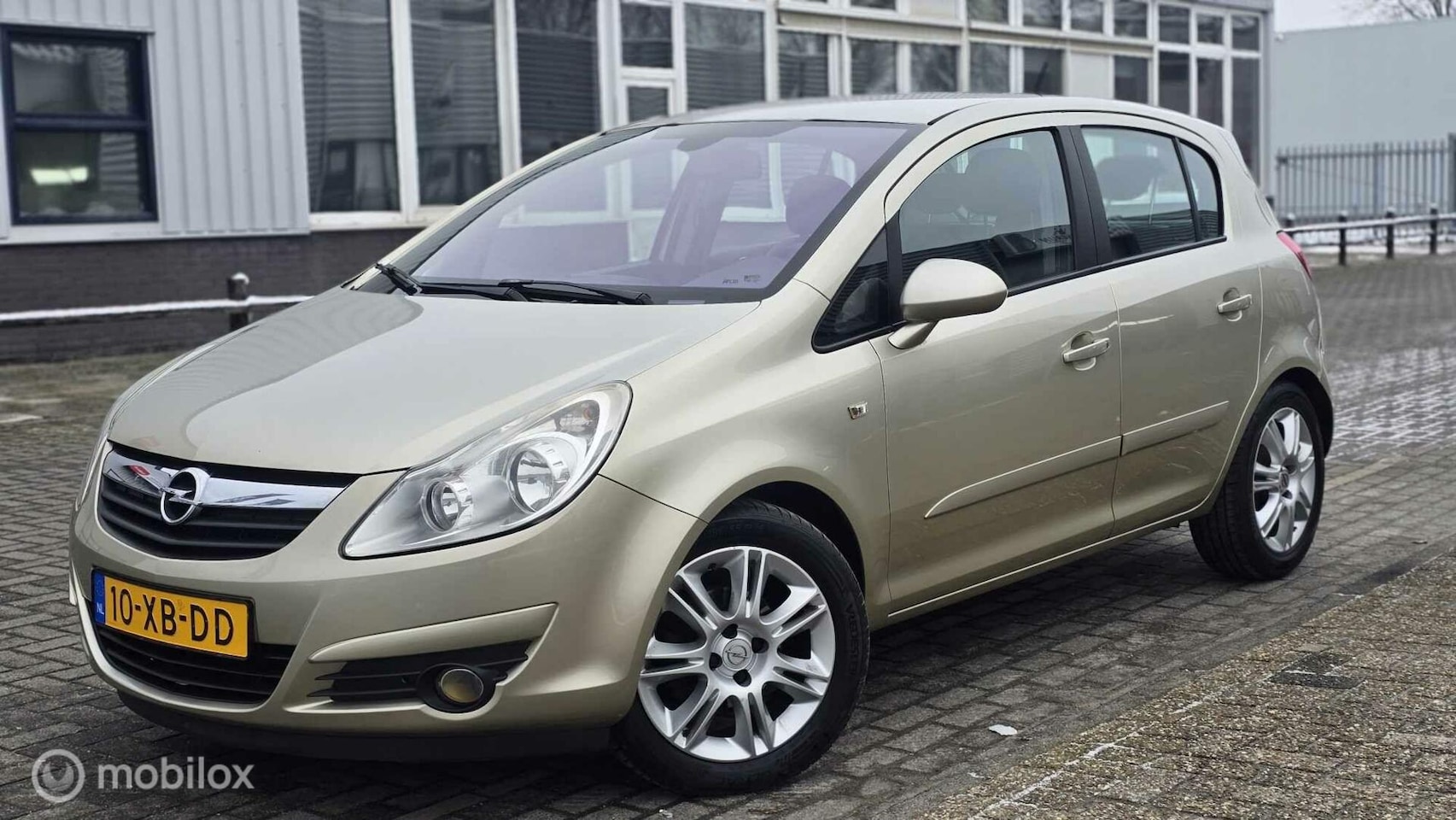 Opel Corsa - 1.2-16V Cosmo/Automaat/APK/HalfLeder/ - AutoWereld.nl