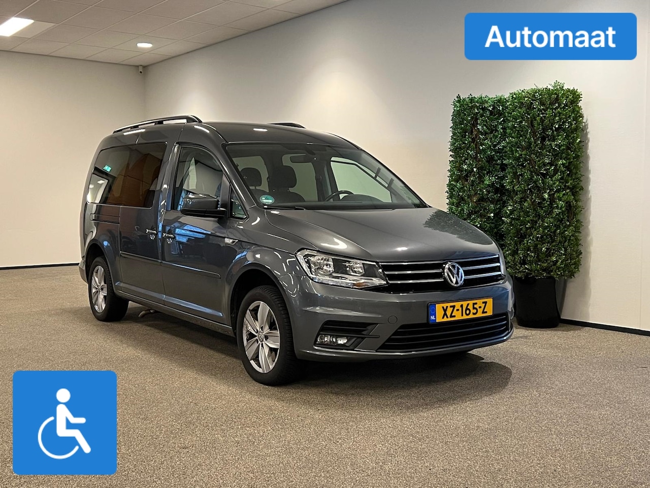 Volkswagen Caddy Maxi - L2 Rolstoelauto Automaat 5+1 - AutoWereld.nl