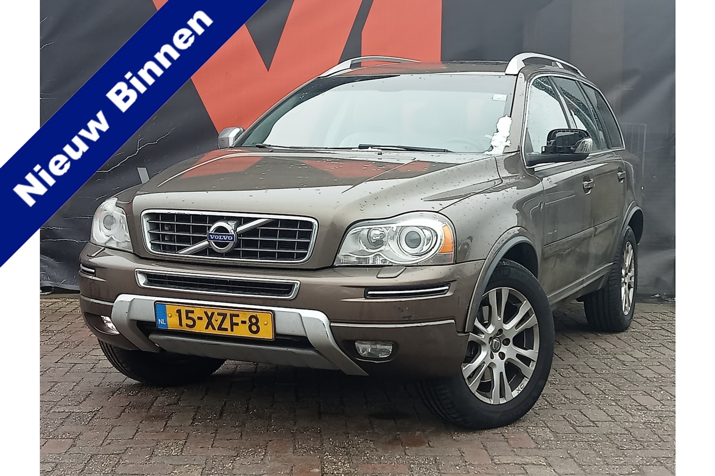 Volvo XC90 - 2.4 D5 Limited Edition | Nieuw binnen! | Stoelverwarming | Schuif- kanteldak | Trekhaak - AutoWereld.nl