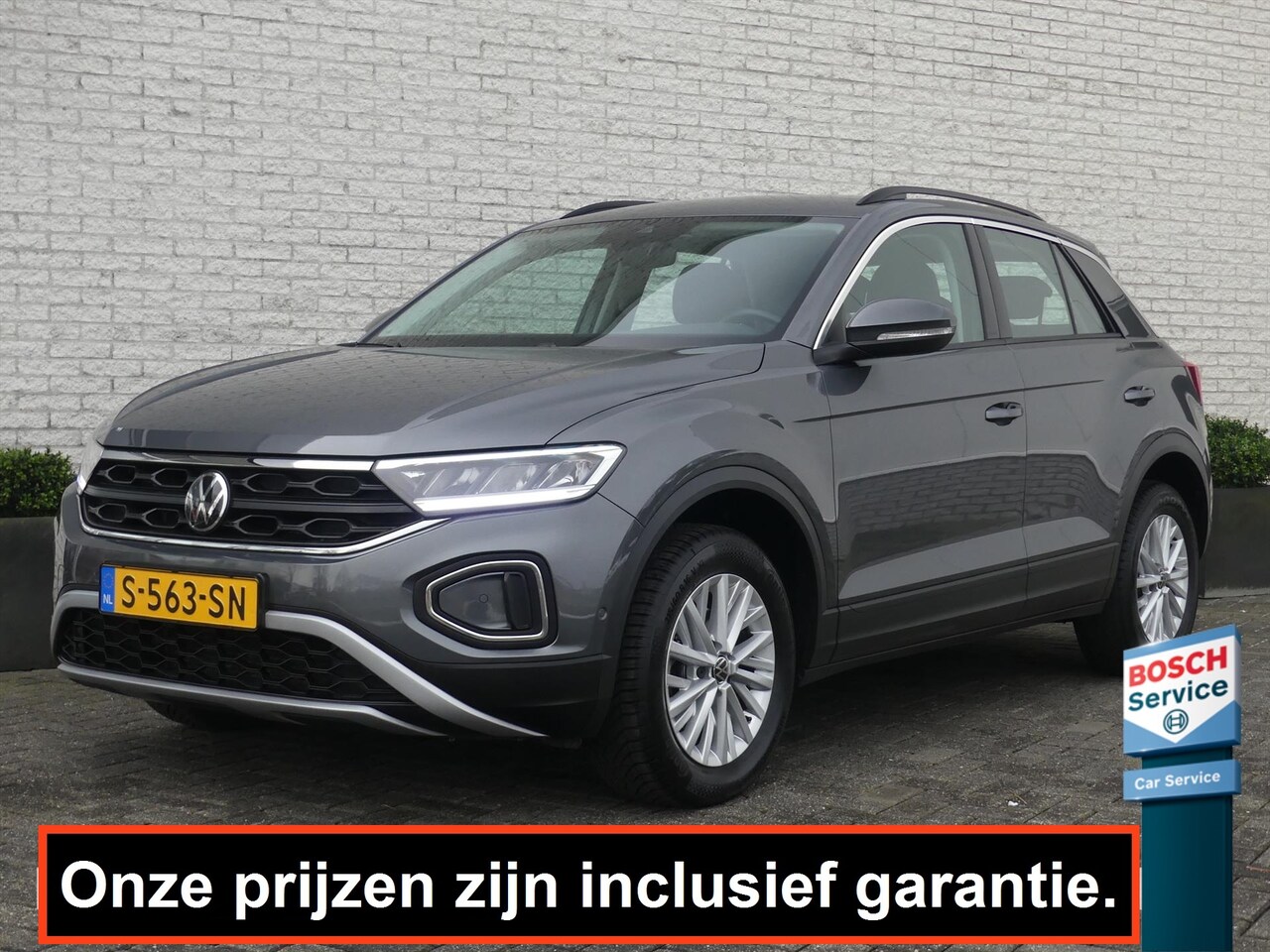 Volkswagen T-Roc - 1.0 TSI BUSINESS 110PK NAVI/CLIMATE/ADAP.CRUISE/STOELVERW. - AutoWereld.nl