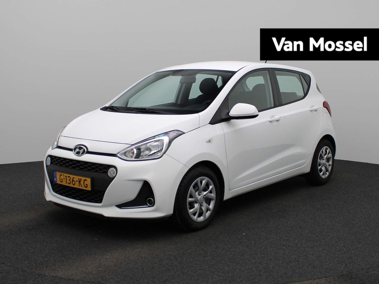 Hyundai i10 - 1.0i Comfort | AIRCO | BLUETOOTH | ELEKTRISCH BEDIENBARE RAMEN VOOR | MULTIFUNCTIONEEL STU - AutoWereld.nl