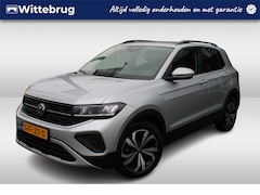 Volkswagen T-Cross - 1.0 TSI 95pk Life Edition Navigatie / Camera a / Parkeersensoren / LM 17 inch / APP Connec