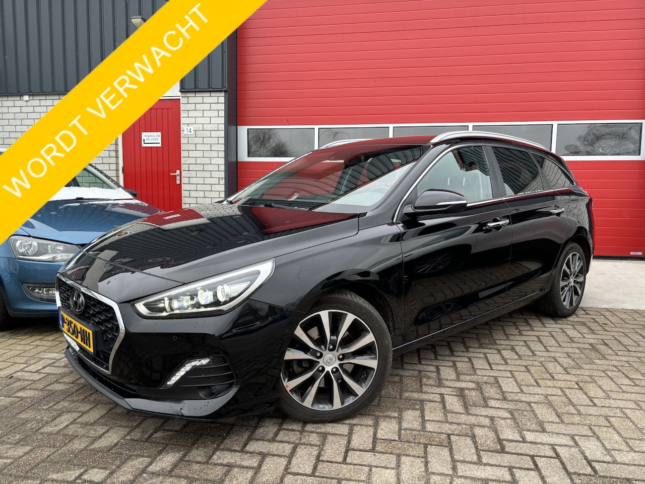 Hyundai i30 Wagon - 1.4 T-GDI Premium AUTOMAAT / TREKHAAK / FULL LED / STOELVERW / STUURVERW / CARPLAY / CAMER - AutoWereld.nl