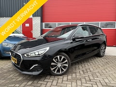 Hyundai i30 Wagon - 1.4 T-GDI Premium AUTOMAAT / TREKHAAK / FULL LED / STOELVERW / STUURVERW / CARPLAY / CAMER