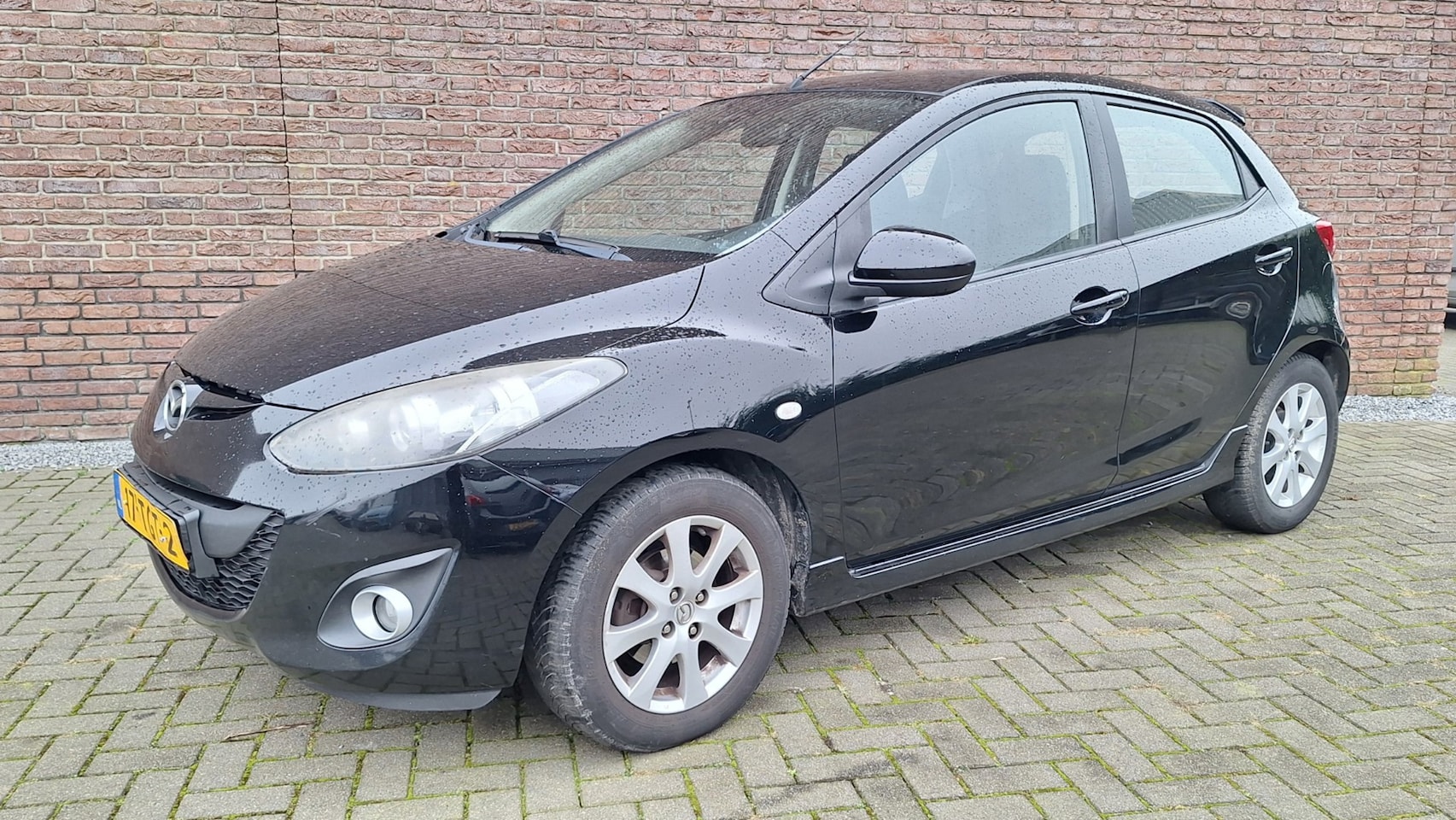 Mazda 2 - 1.3 BIFUEL GT-M Line 1.3 BIFUEL GT-M Line - AutoWereld.nl