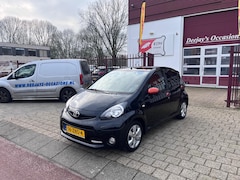 Toyota Aygo - 1.0 VVT-i 5D Dynamic Orange