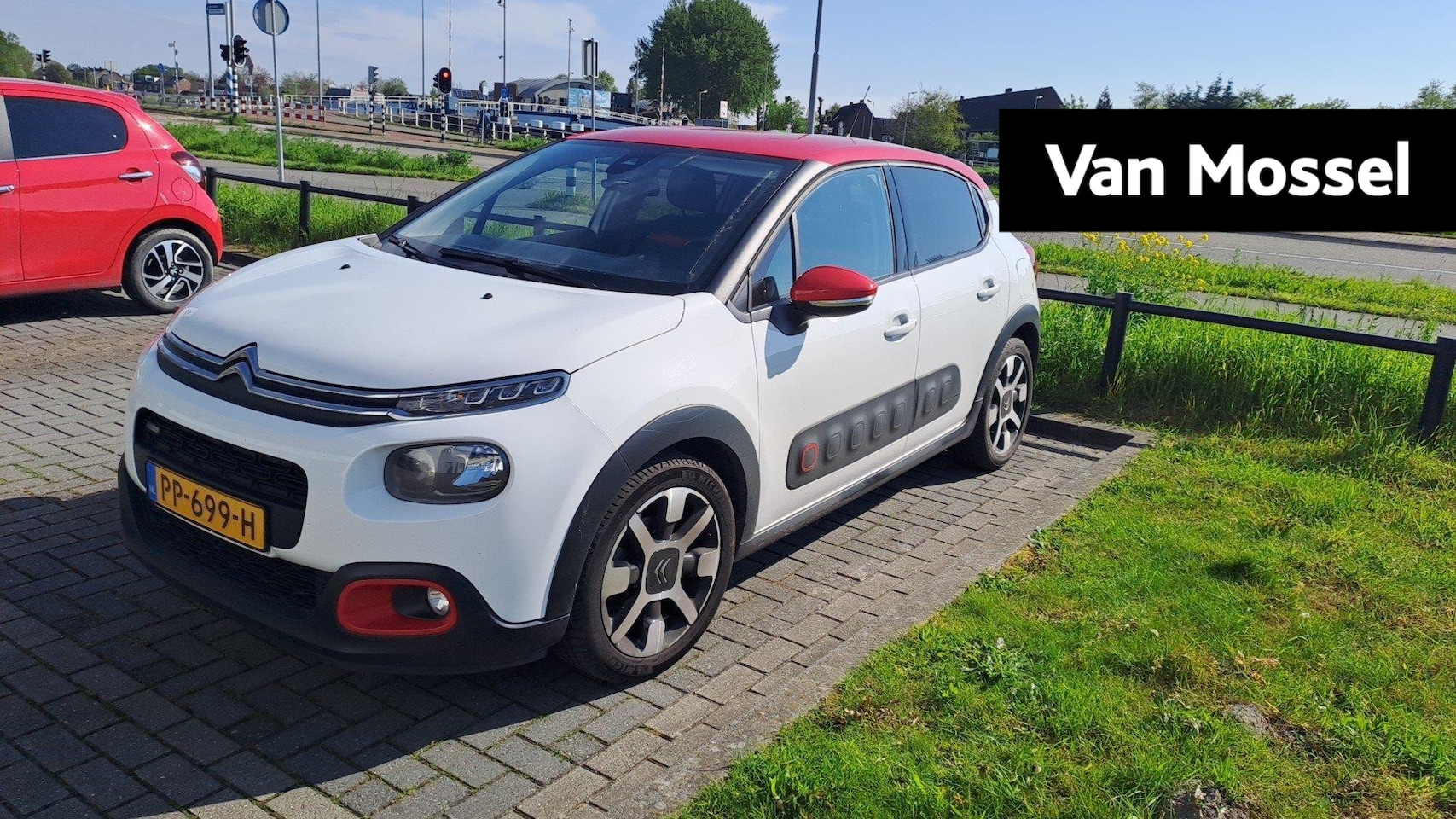 Citroën C3 - 1.2 PureTech S&S Shine 1.2 PureTech S&S Shine - AutoWereld.nl