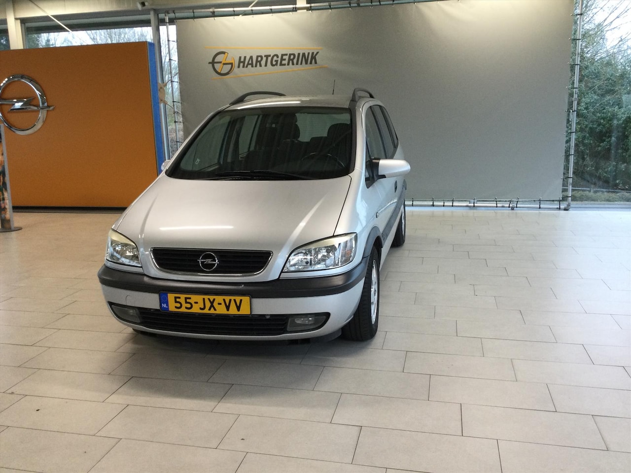 Opel Zafira - 1.6 16V Elegance 1e eigenaar APK tot febr. 2026 - AutoWereld.nl