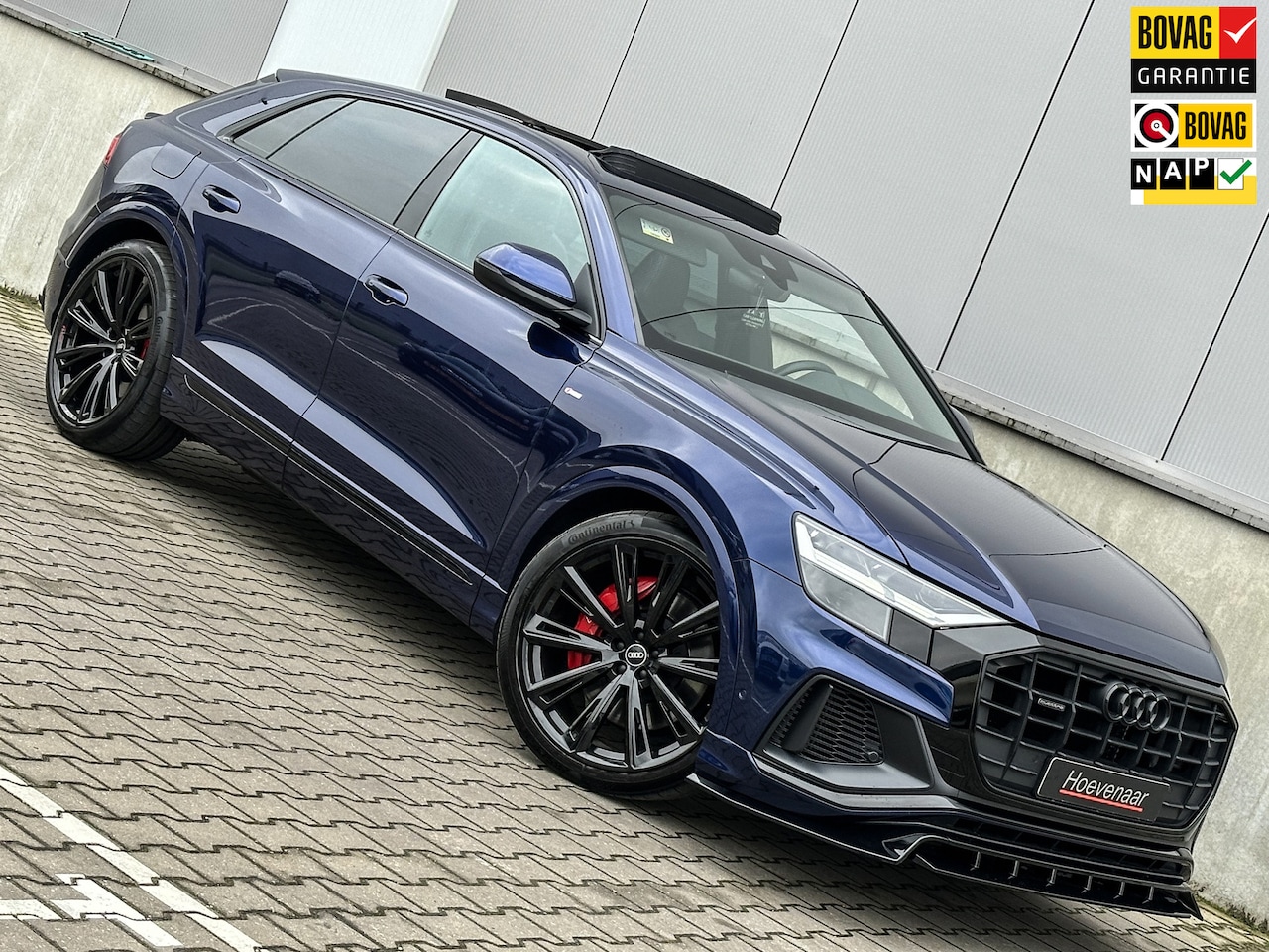 Audi Q8 - 55 TFSI e Navarra 381Pk 23Inch SQ8 dif Rs-int Black optic - AutoWereld.nl