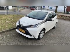 Toyota Aygo - 1.0 VVT-i x-now