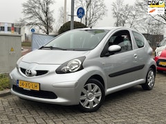 Toyota Aygo - 1.0-12V + automaat 1e eigenaar nap