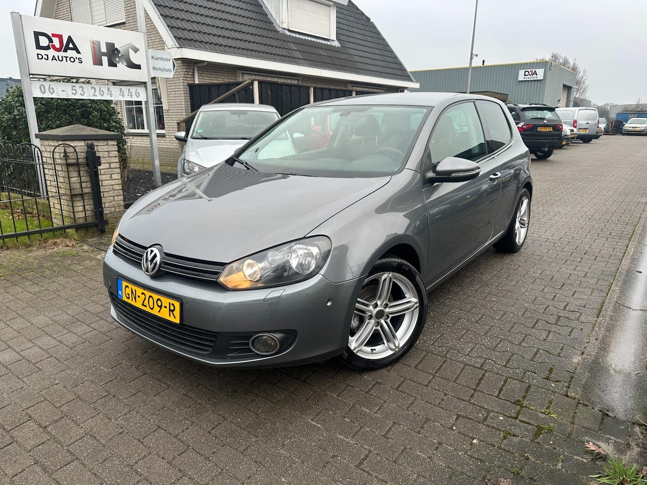 Volkswagen Golf - 1.2 TSI Highline BlueMotion 1.2 TSI Highline BlueMotion - AutoWereld.nl