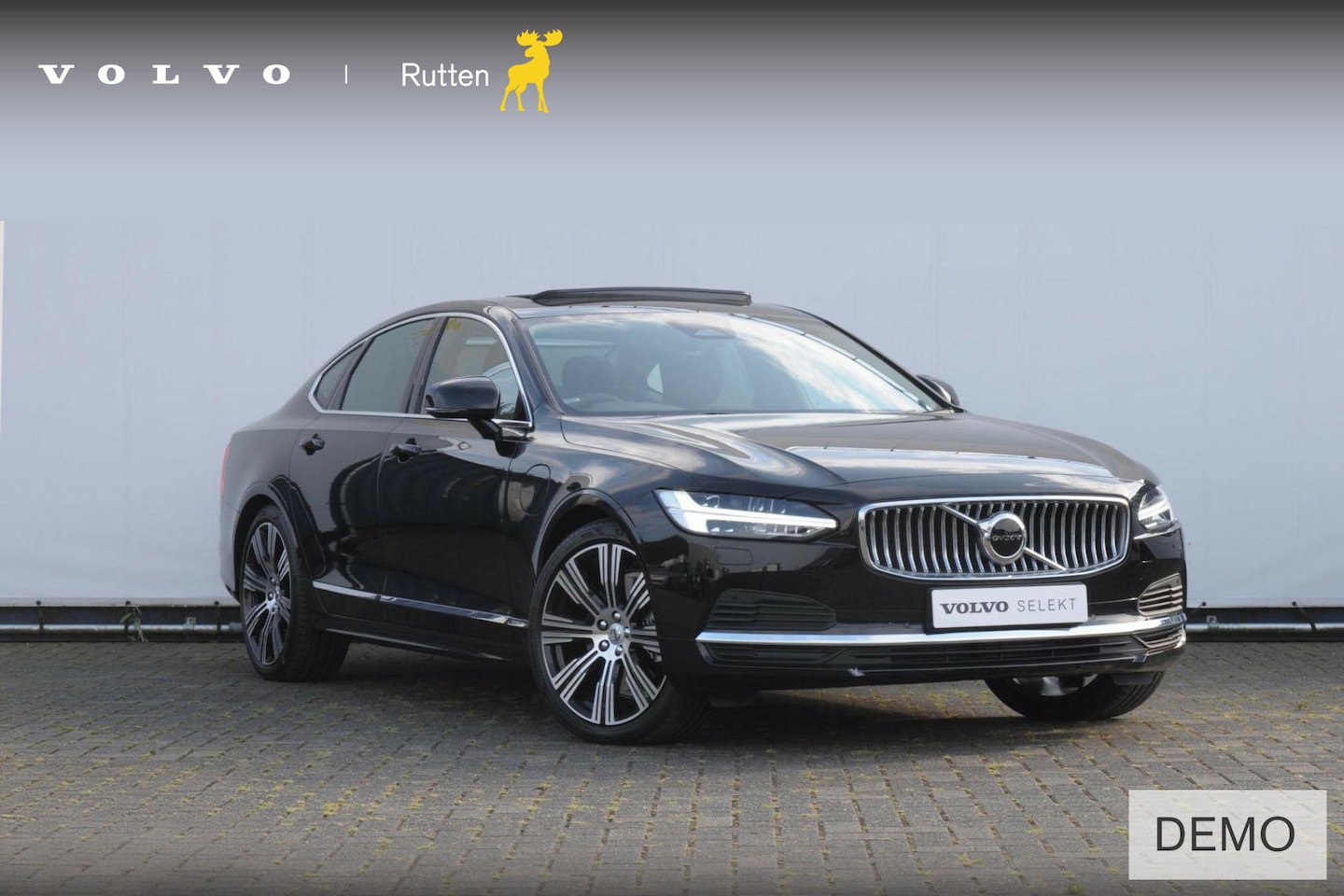 Volvo S90 - T8 455PK Automaat AWD Ultimate Bright / Luchtvering/ Harman Kardon Audio / Google Services - AutoWereld.nl