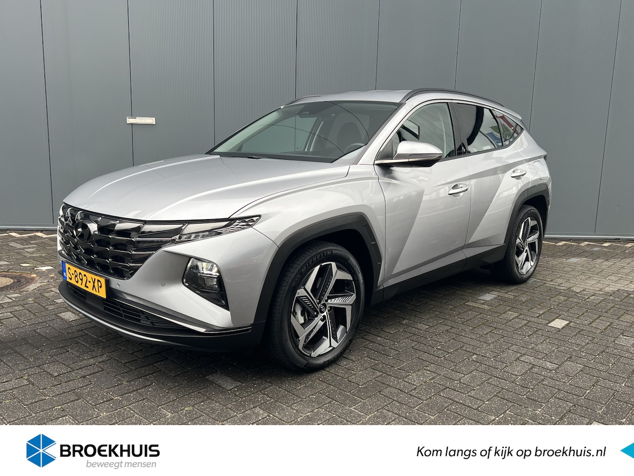 Hyundai Tucson - 1.6 T-GDI PHEV 265pk Comfort Smart Automaat | Climata | Camera | Carplay | Keyless | Navig - AutoWereld.nl