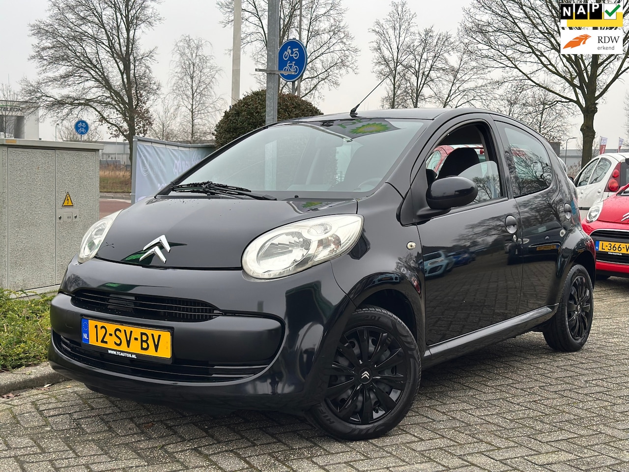 Citroën C1 - 1.0-12V Séduction navigatie 5rds zwart - AutoWereld.nl