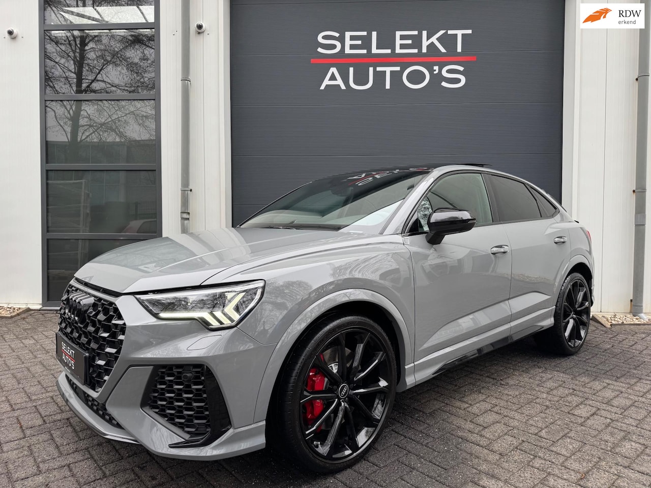 Audi Q3 Sportback - TFSI RSQ3 Quattro Pano/B&O/RS Seat/ACC/21 Inch/Climate/Stoelverwarming/360 Camera/Lane Ass - AutoWereld.nl