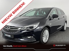 Opel Astra Sports Tourer - 1.4 Turbo 120 Jaar Edition / Trekhaak / Navigatie /