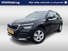 Skoda Kamiq - 1.0 TSI Ambition Parkeersensoren / Comfort pakket / Airco Fabrieksgarantie tot 20-01-2027