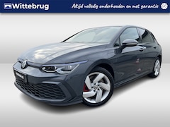 Volkswagen Golf - 1.4 245pk eHybrid GTE DSG Automaat Panoramadak / Navigatie / 17"/ IQ.Led Matrix verlichtin