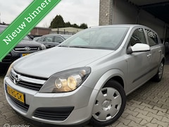 Opel Astra - 1.6 Enjoy / 5DRS / Automaat / Airco / N.A.P