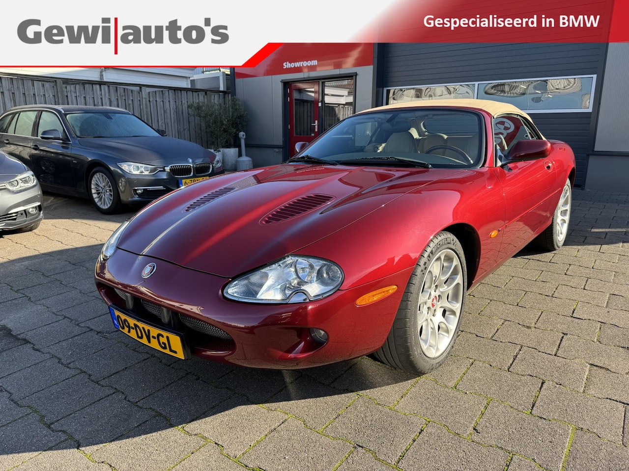 Jaguar XKR - 4.0 V8 Convertible Supercharged Org. Nederlands - AutoWereld.nl