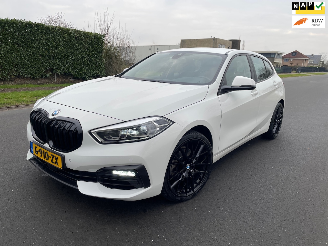 BMW 1-serie - 118i Executive Edition Virtual/Clima/Nap/Navi/apk - AutoWereld.nl