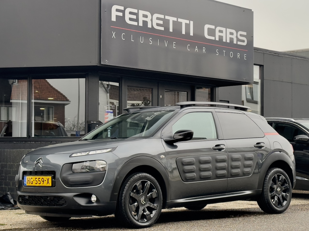 Citroën C4 Cactus - 1.6 BLUE HDI PLUS PANODAK LEDER NAVI CAMERA PARK-ASSIST LED LMV PDC - AutoWereld.nl