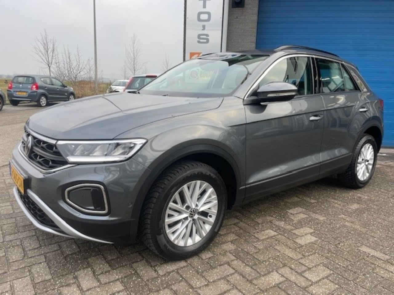 Volkswagen T-Roc - 1.0 TSI Life Business 1.0 TSI LIFE BUSINESS - AutoWereld.nl