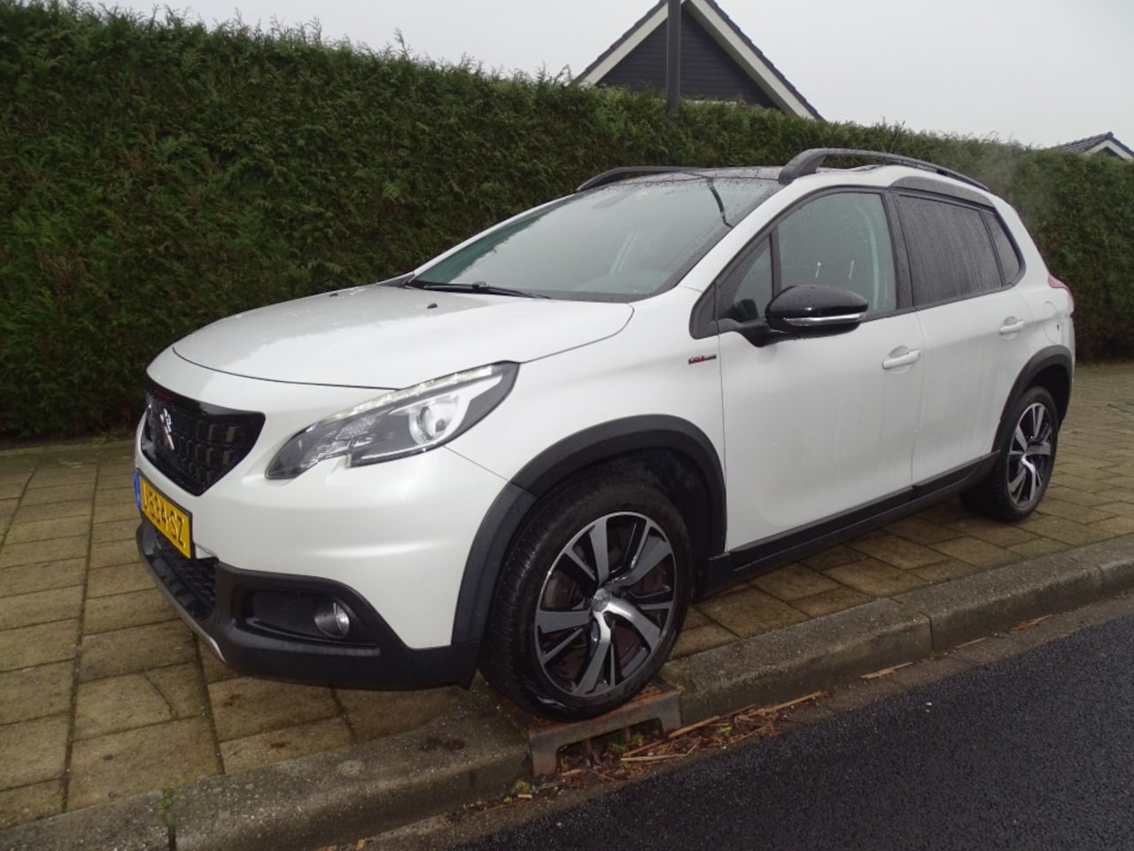 Peugeot 2008 - 1.2  Gt-Line110 PK - ALLURE -Automaat-Carplay-Clima-Hlf Leer-Pan - AutoWereld.nl