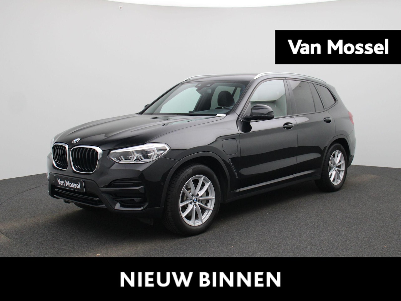 BMW X3 - xDrive30e Executive | ACHTERUITRIJCAMERA | APPLE CARPLAY - ANDROID AUTO | STOELVERWARMING - AutoWereld.nl