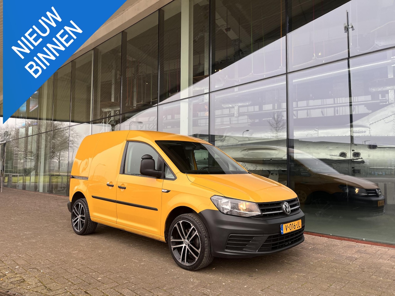 Volkswagen Caddy - 2.0 TDI L1H1-MARGE-CRUISE-AIRCO EURO 6-TREKHAAK - AutoWereld.nl