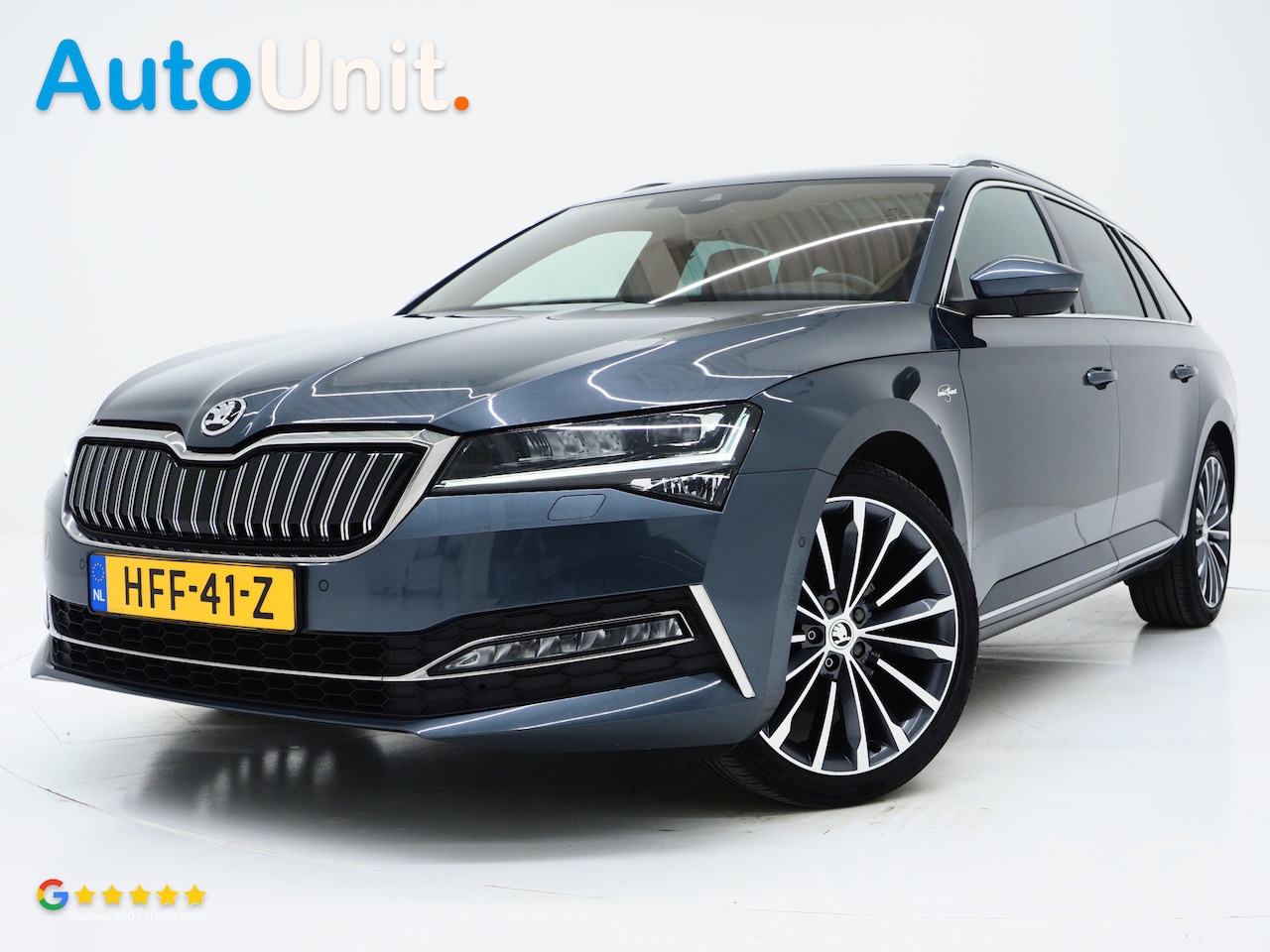 Skoda Superb Combi - 1.4 TSI iV Laurin & Klement | Panoramadak | Leder | Canton | Adaptive Cruise | Camera | Tr - AutoWereld.nl