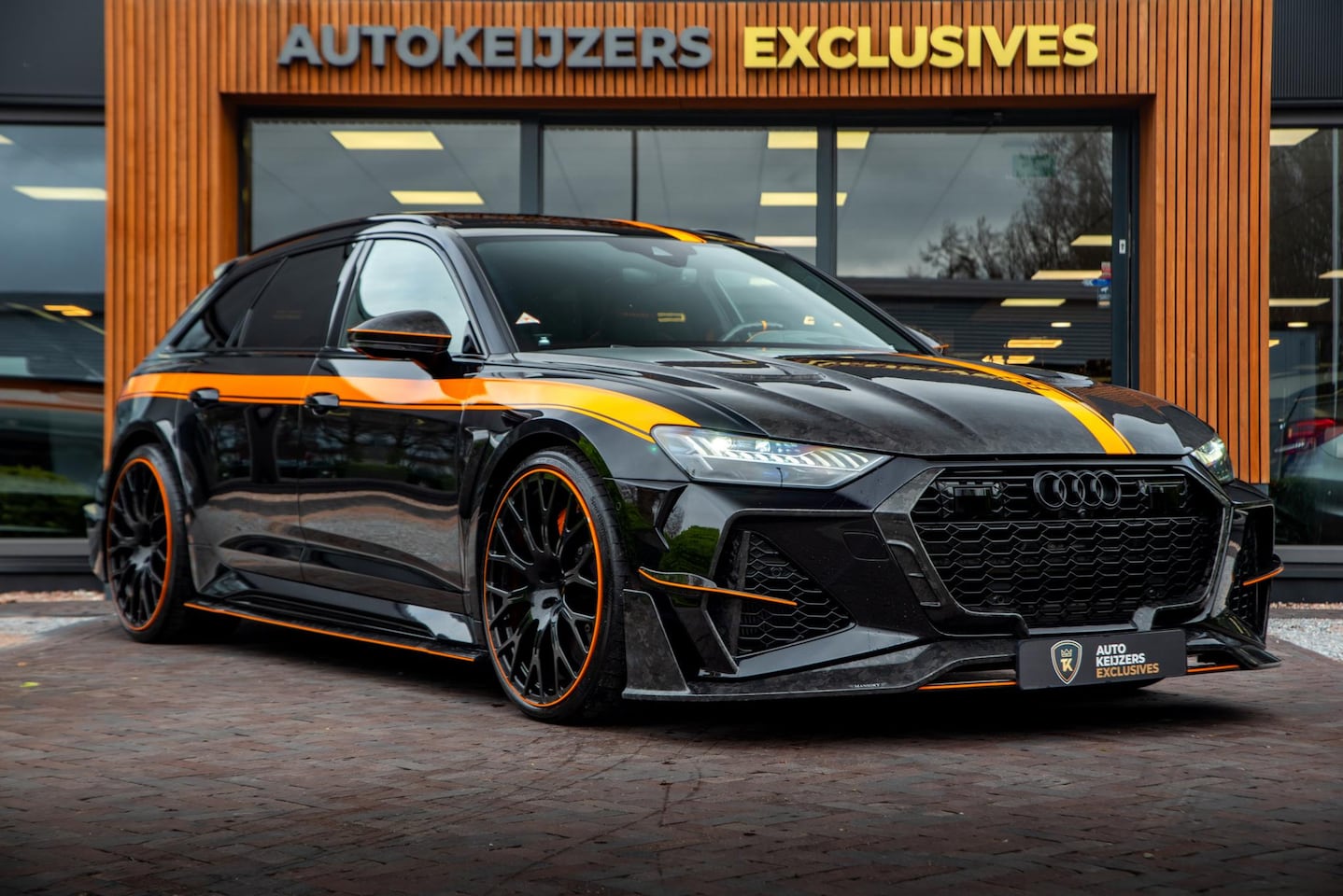 Audi RS6 - RS 6 TFSI quattro Mansory B&O+ 360 Cam Forged Carbon Leer Alcantara - AutoWereld.nl