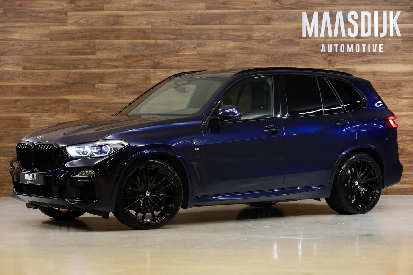 BMW X5 - xDrive45e High Exe|Individual|Ventilatie|Pano|Laser|HUD| - AutoWereld.nl