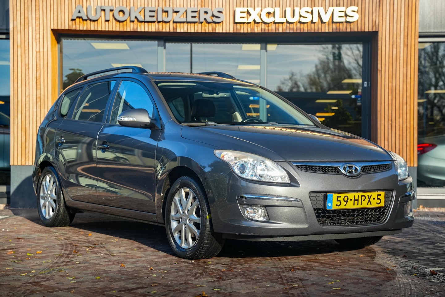 Hyundai i30 CW - 1.6i Style Airco Trekhaak Elektr Ramen Radio/CD - AutoWereld.nl