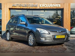 Hyundai i30 CW - 1.6i Style Airco Trekhaak Elektr Ramen Radio/CD