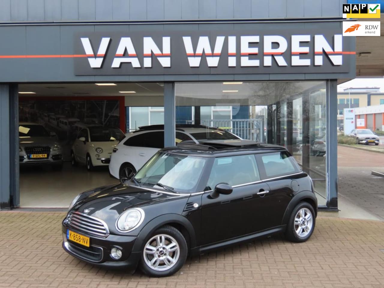 MINI One - Mini 1.6 Pepper Pano Cruise Clima Leder PDC Stoelverwarming - AutoWereld.nl