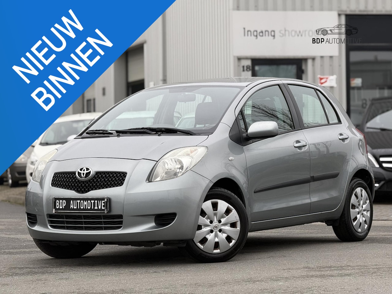 Toyota Yaris - 1.3 VVTi Sol MMT AUTOMAAT/AIRCO/APK NIEUW! - AutoWereld.nl